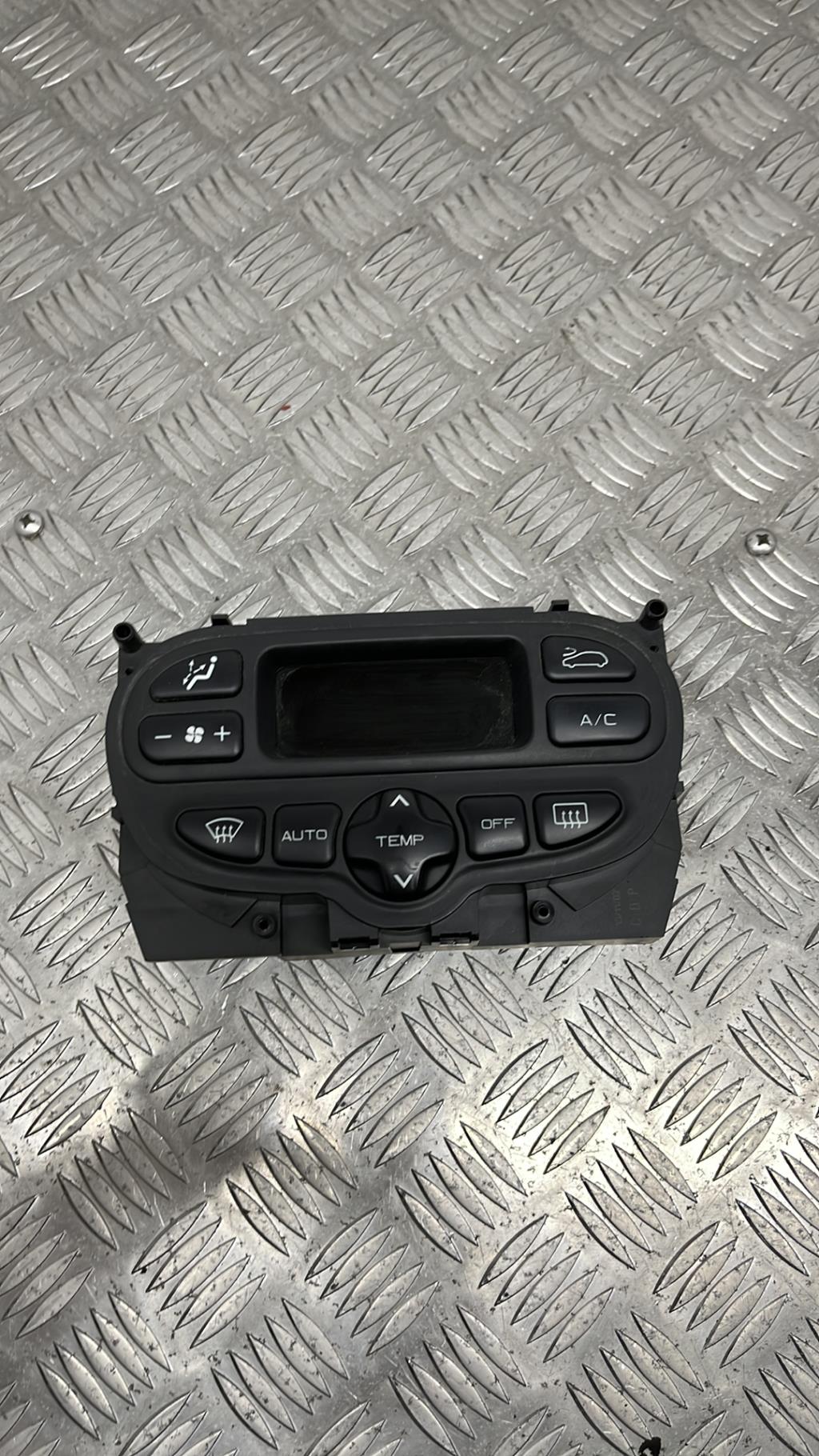 Commande chauffage PEUGEOT 307 PHASE 1 Diesel - 1