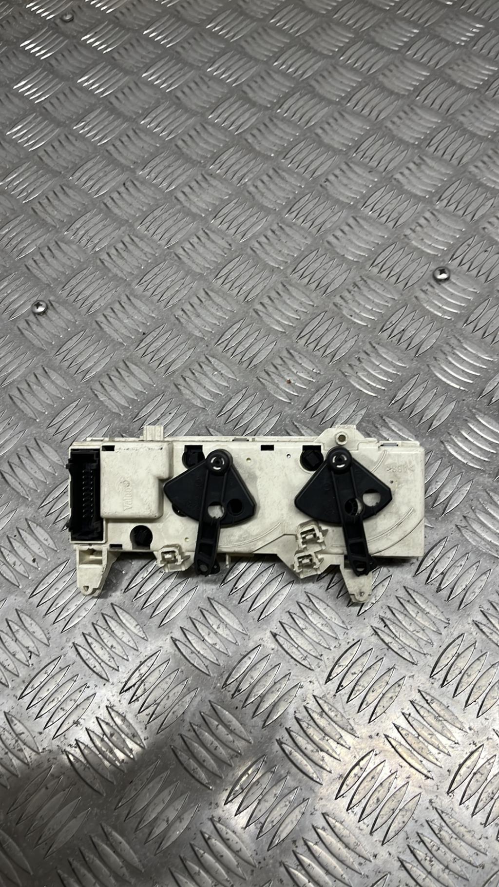 Commande chauffage RENAULT SCENIC 1 PHASE 2 Diesel - 1