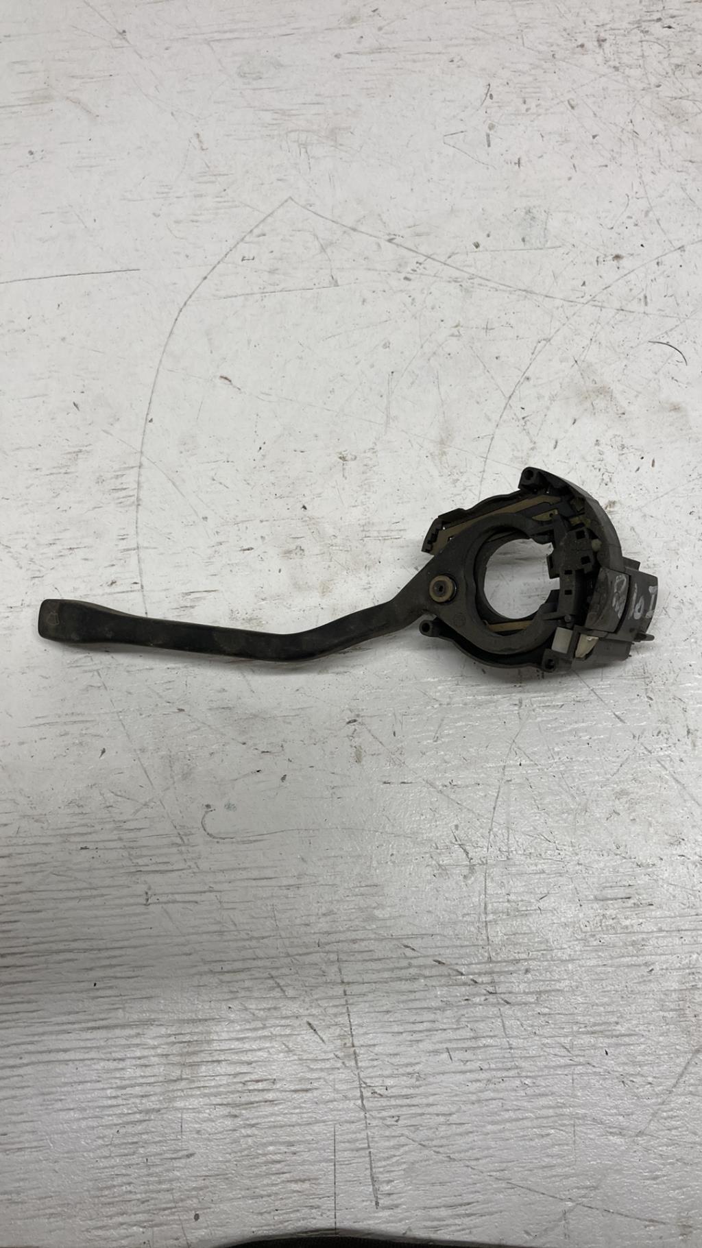 Commodo d'essuie glaces VOLKSWAGEN POLO 1  - 1