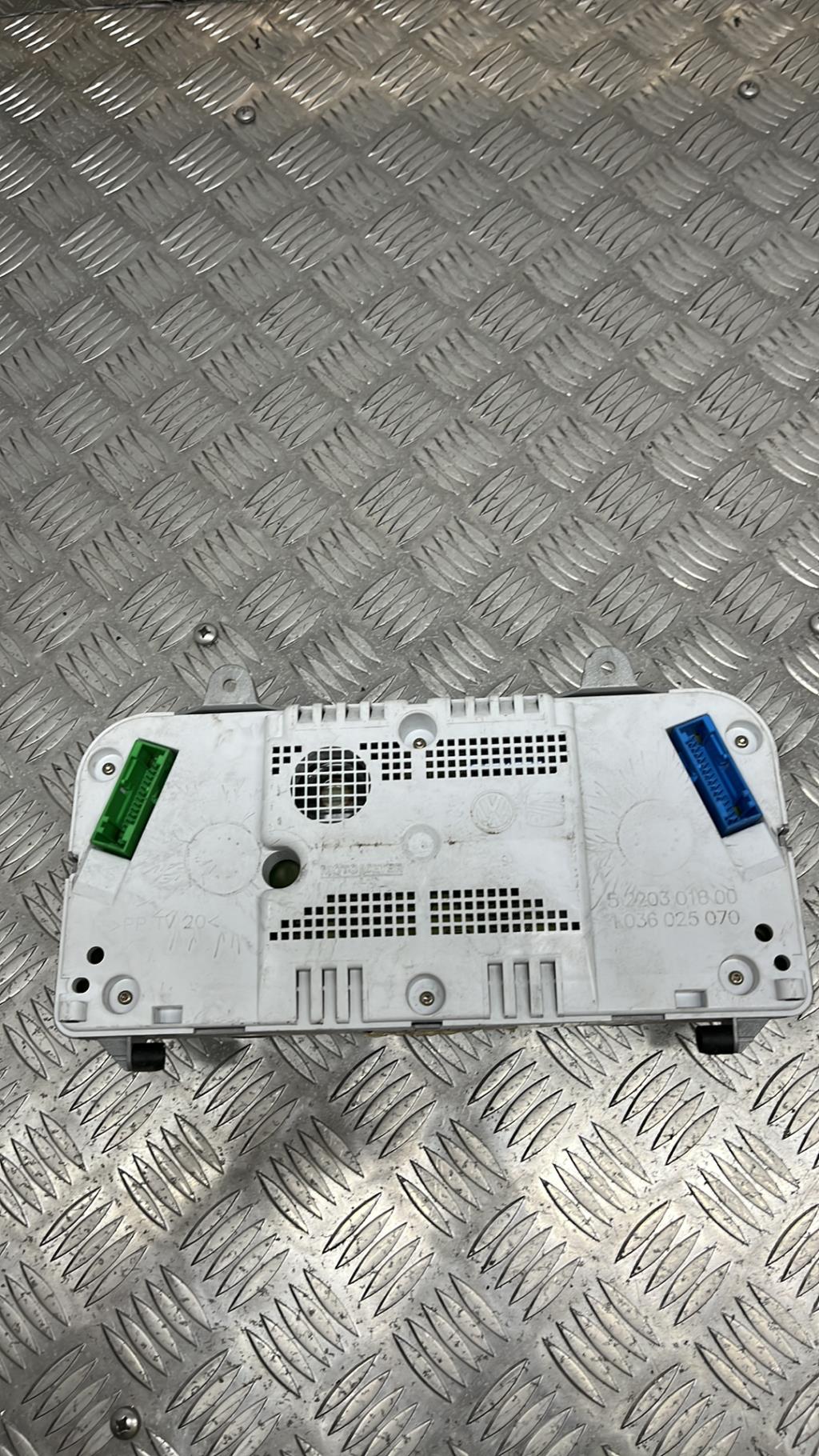 Compteur VOLKSWAGEN LUPO  - 1