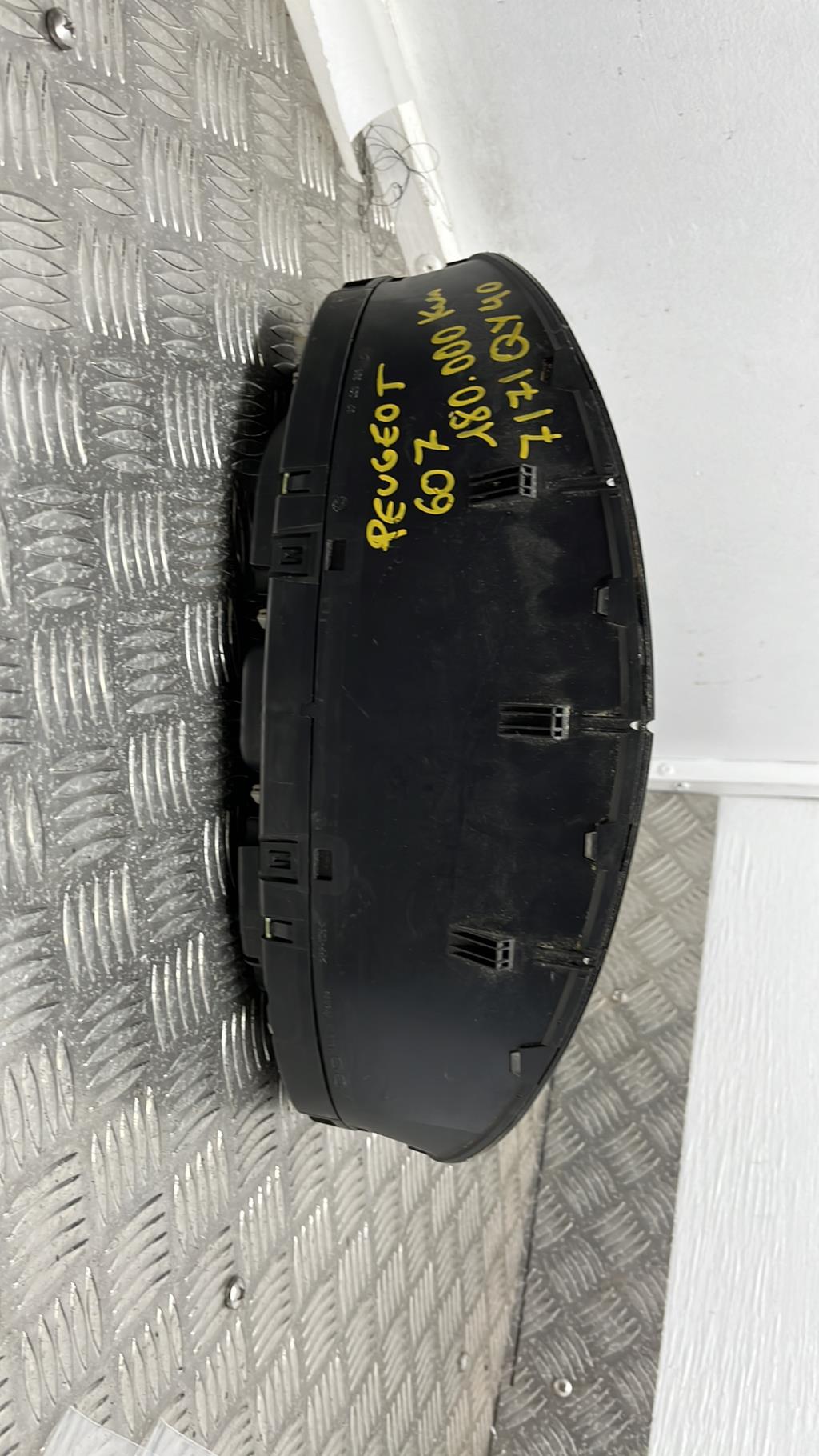 Compteur PEUGEOT 607 PHASE 1 Essence - 1