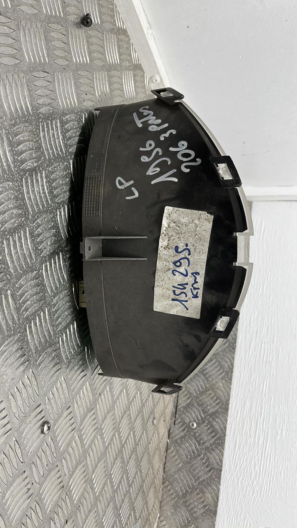 Compteur PEUGEOT 206  - 1