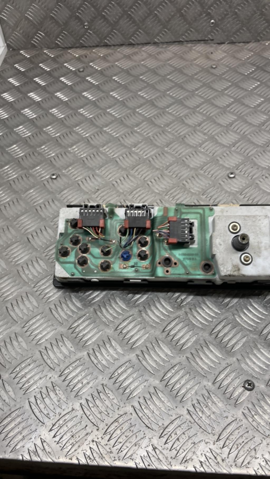 Compteur FIAT PANDA 1 PHASE 1 Essence - 1