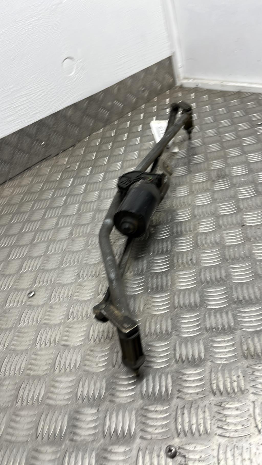 Mecanisme essuie glace avant VOLKSWAGEN TRANSPORTER 4  - 1