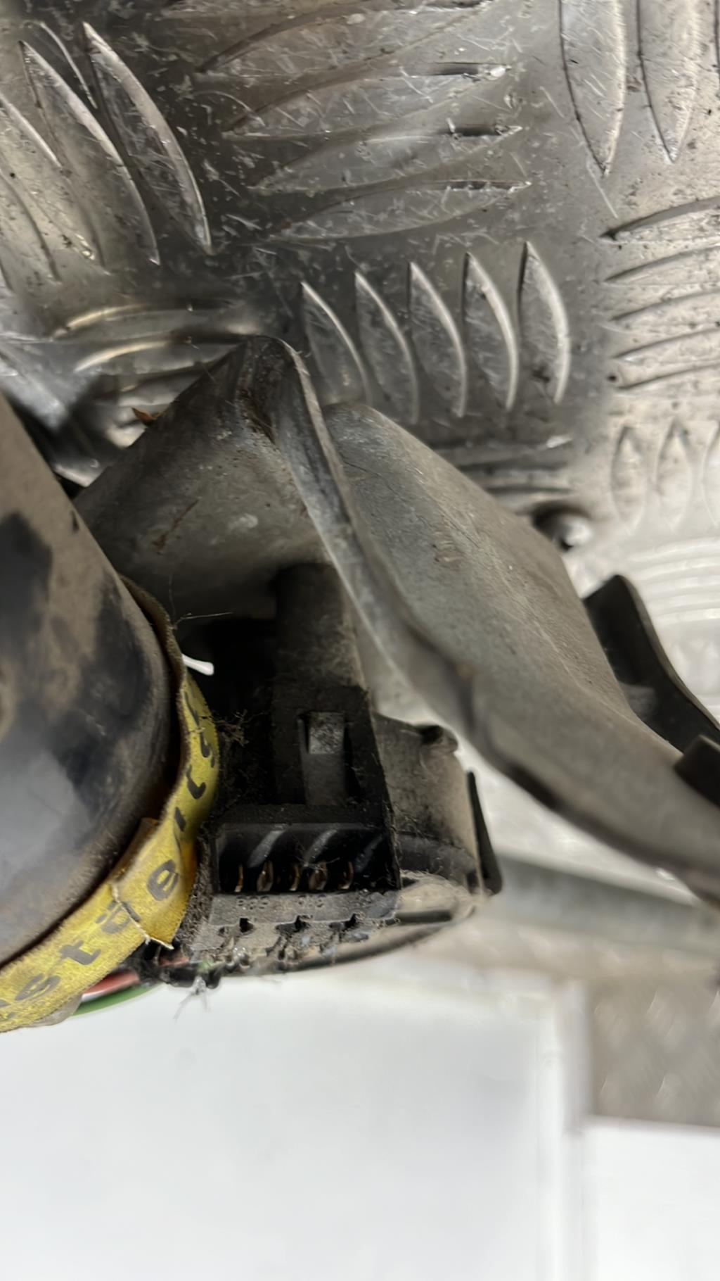Mecanisme essuie glace avant VOLKSWAGEN GOLF 3  - 1