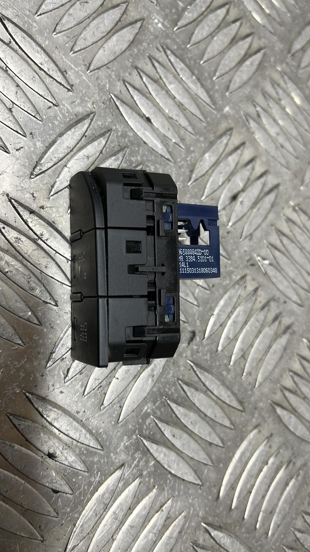 Bouton/Interrupteur CITROEN C5 2 BREAK Diesel - 1