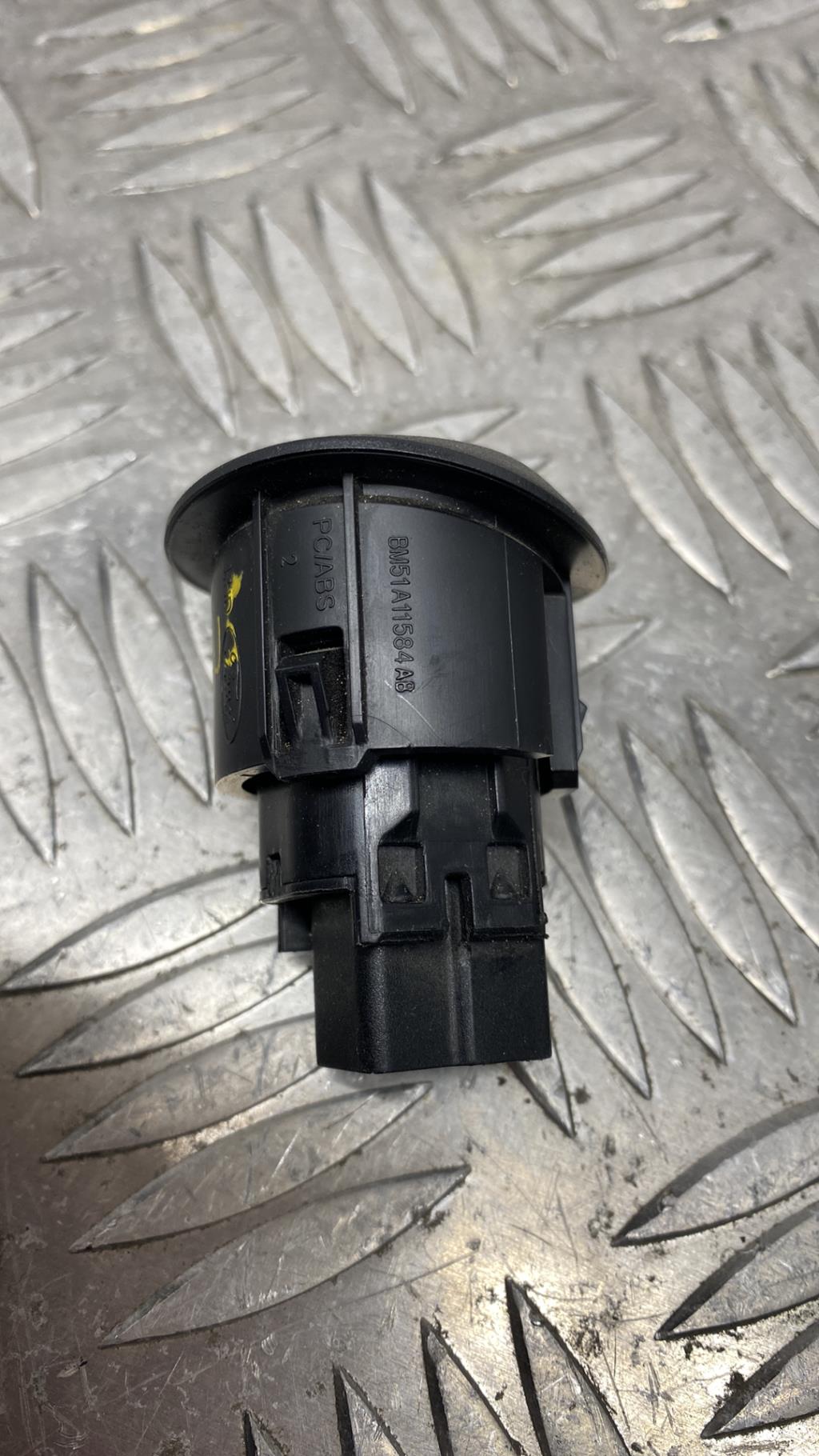 Bouton de demarrage FORD FOCUS 3  - 1