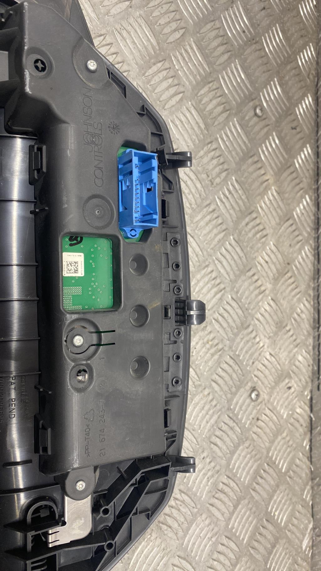Compteur CITROEN C4  - 1