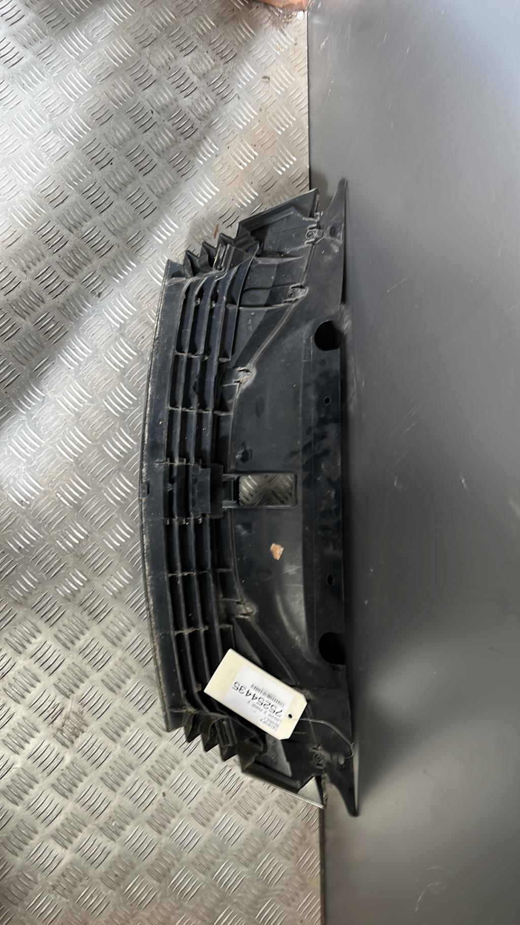 Calandre RENAULT LAGUNA 2 PHASE 2  - 1