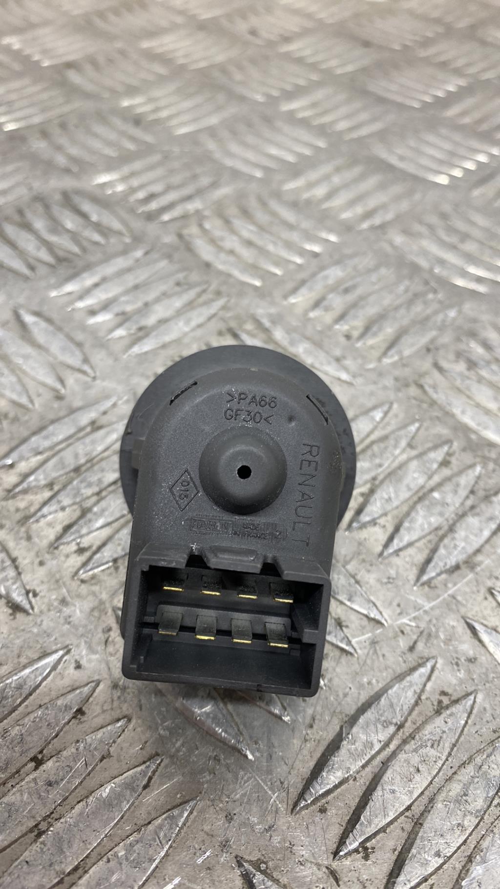 Commande retroviseurs RENAULT SCENIC 1 PHASE 2 Essence - 1
