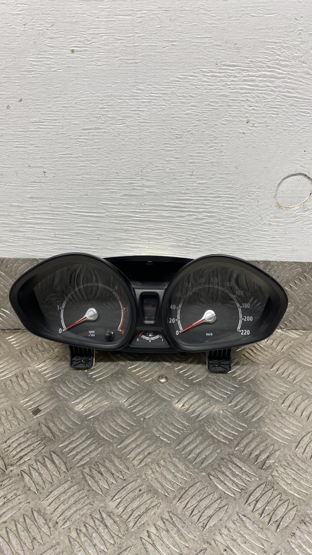 Compteur FORD FIESTA 6  - 1