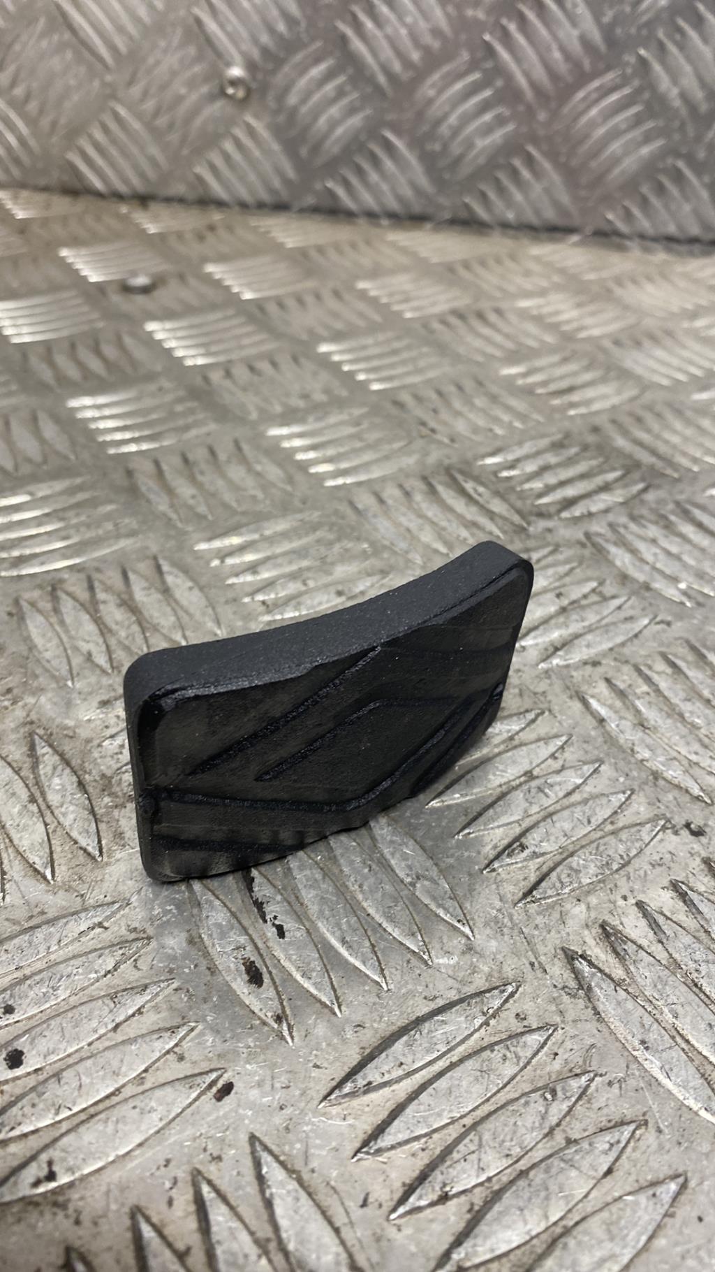 Pedale d'embrayage RENAULT R4  - 1