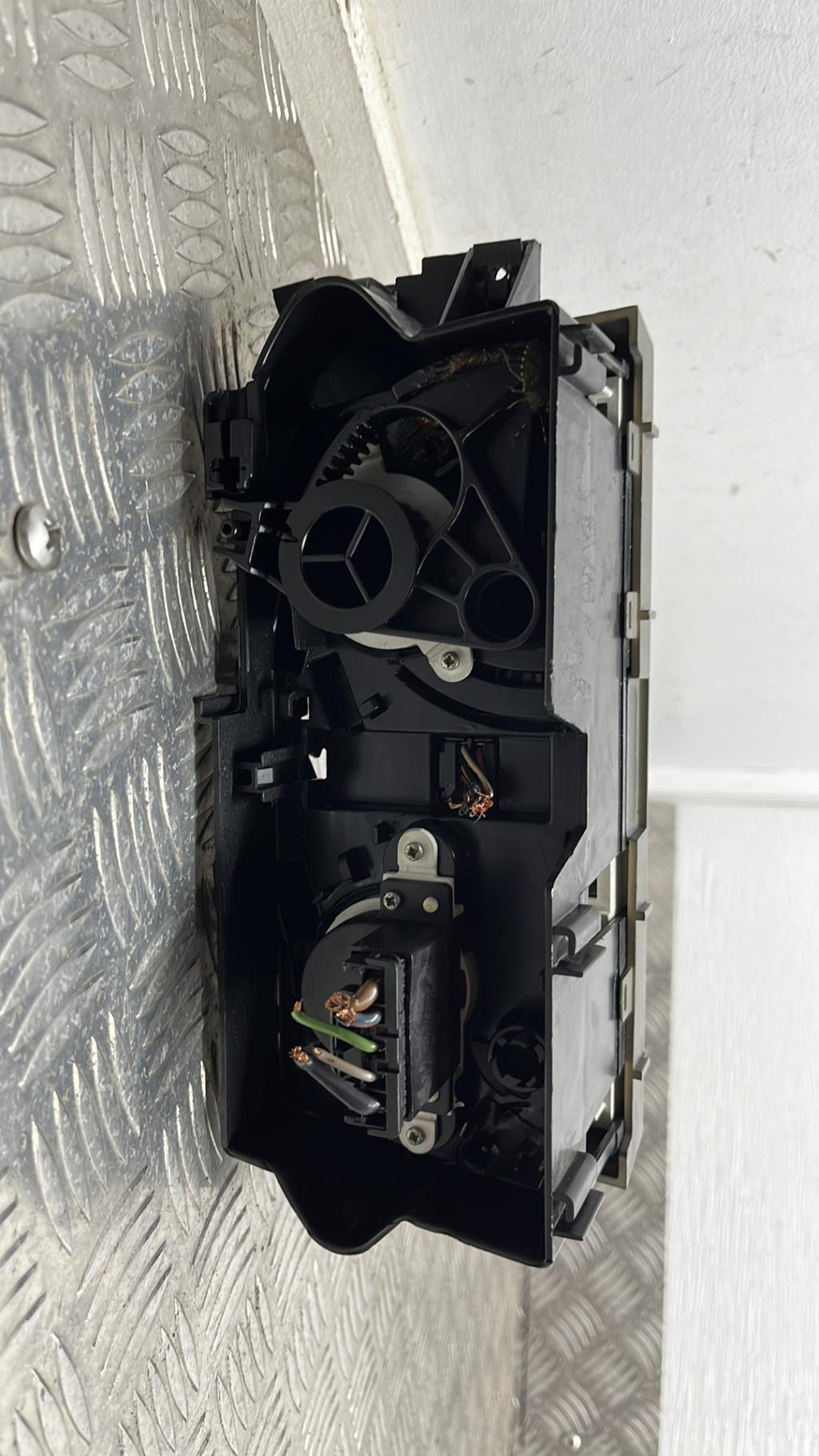 Commande chauffage LANCIA YPSILON 4 PHASE 1 Diesel - 1