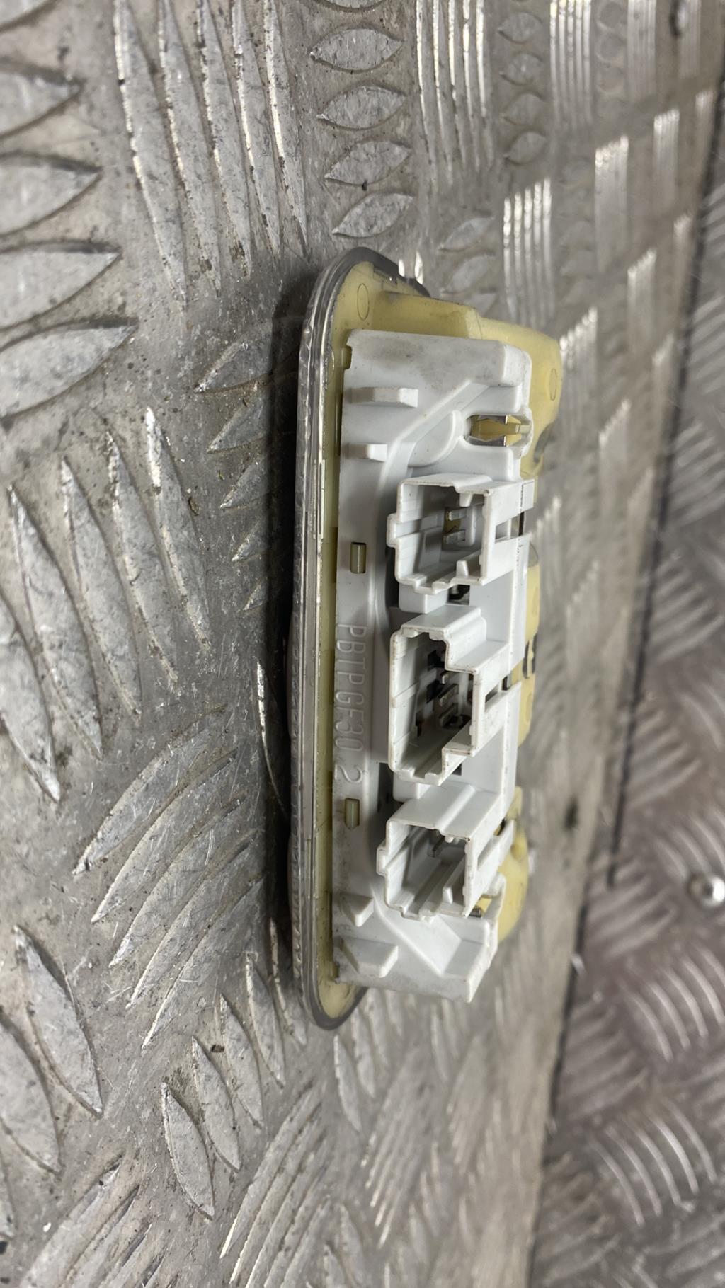 Eclairage de plafonnier CITROEN C3 1 PHASE 1 Diesel - 1