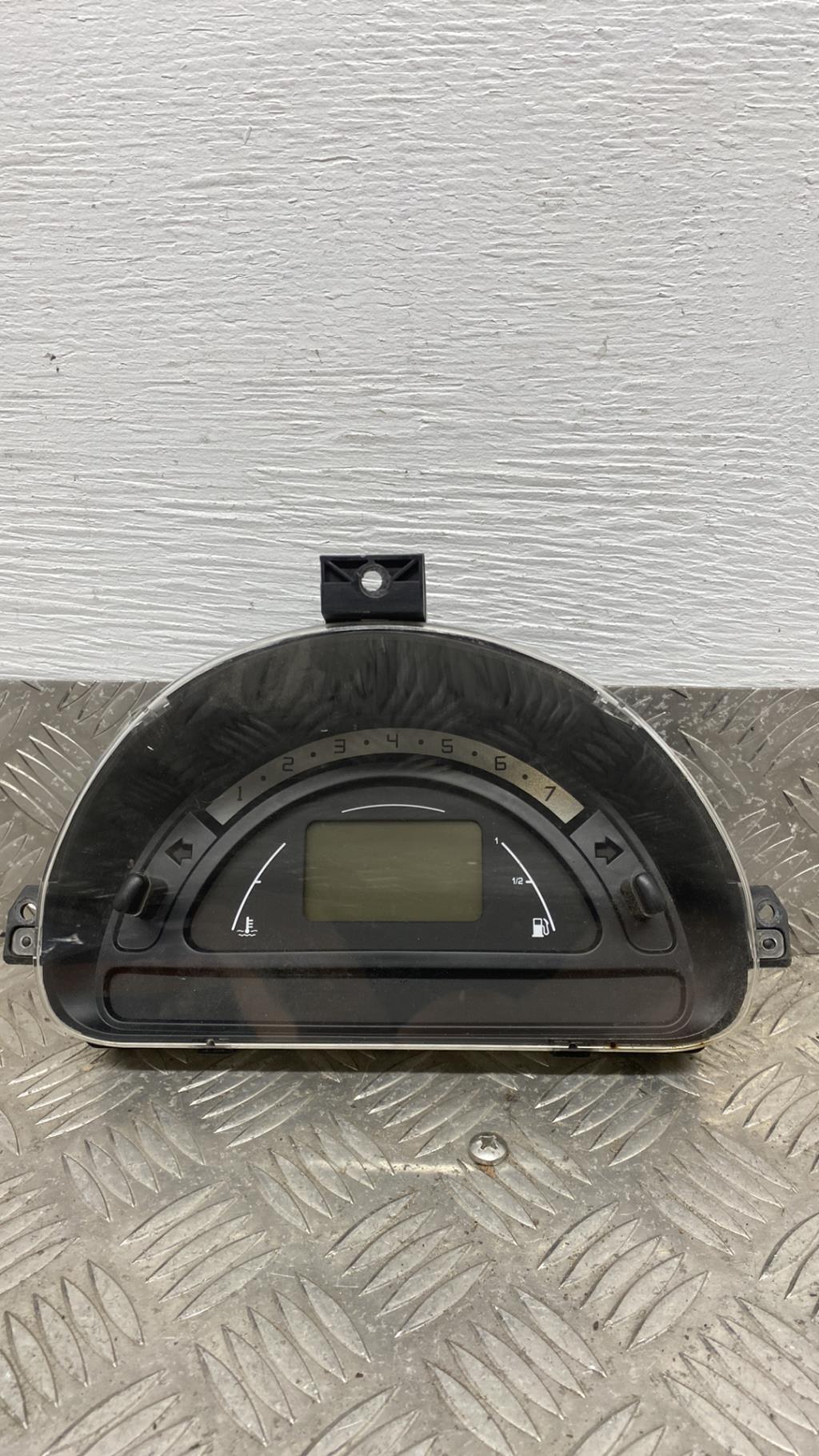Compteur CITROEN C3 1 PHASE 1 Essence - 1