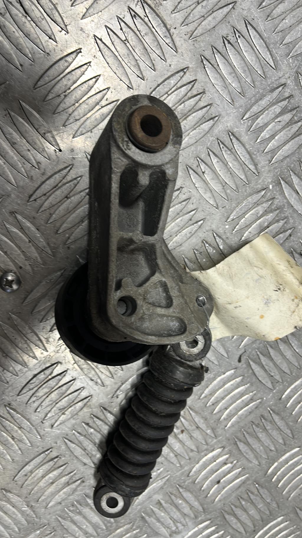 Galet tendeur RENAULT MEGANE 1 BREAK Diesel - 1