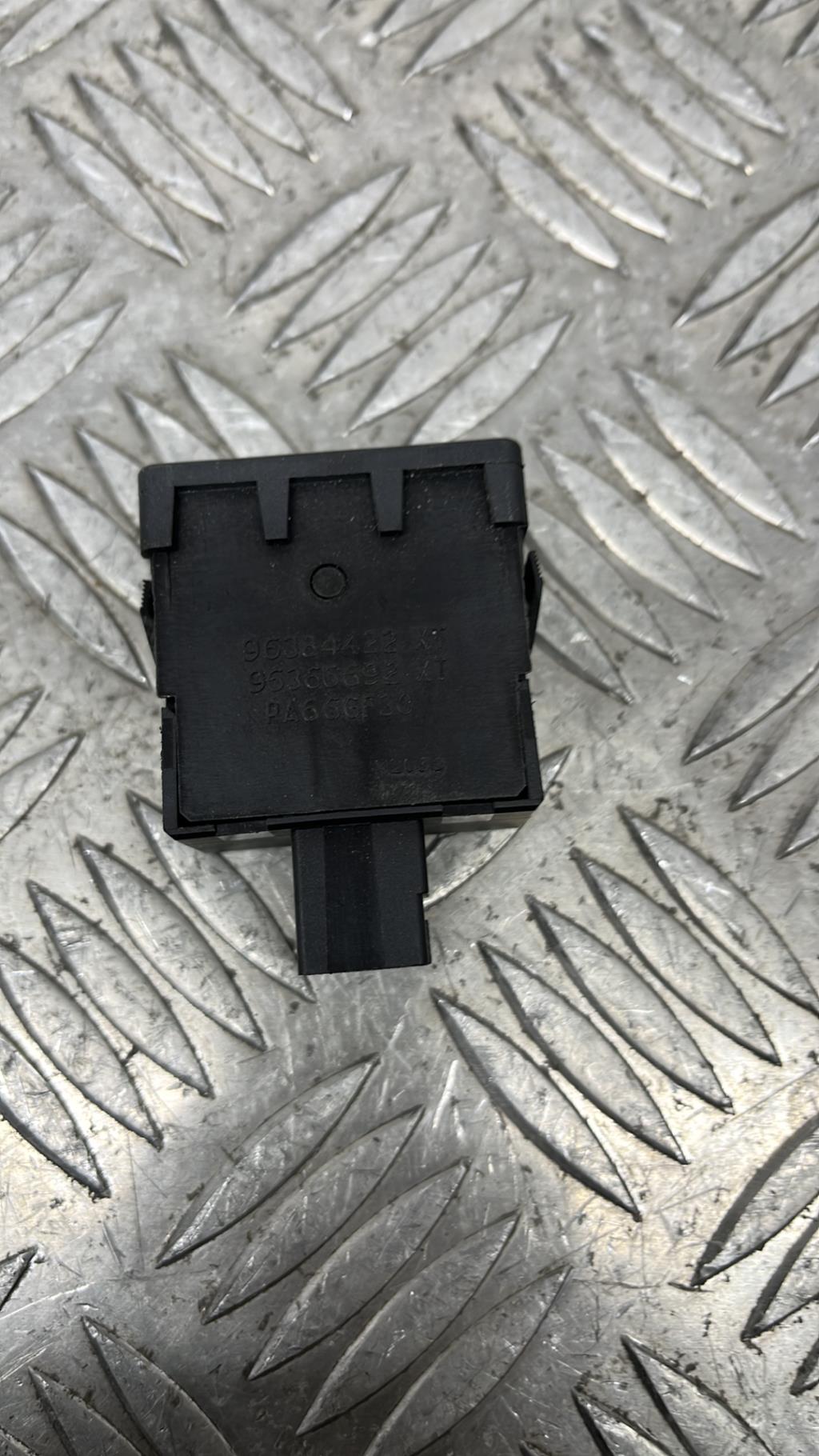 Commande de reglage hauteur de phare CITROEN XSARA PHASE 2 Diesel - 1