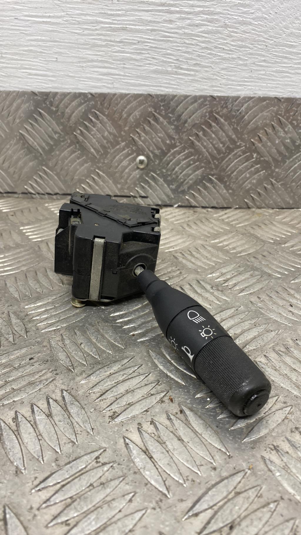 Commodo phare RENAULT CLIO 1 PHASE 1 Essence - 1