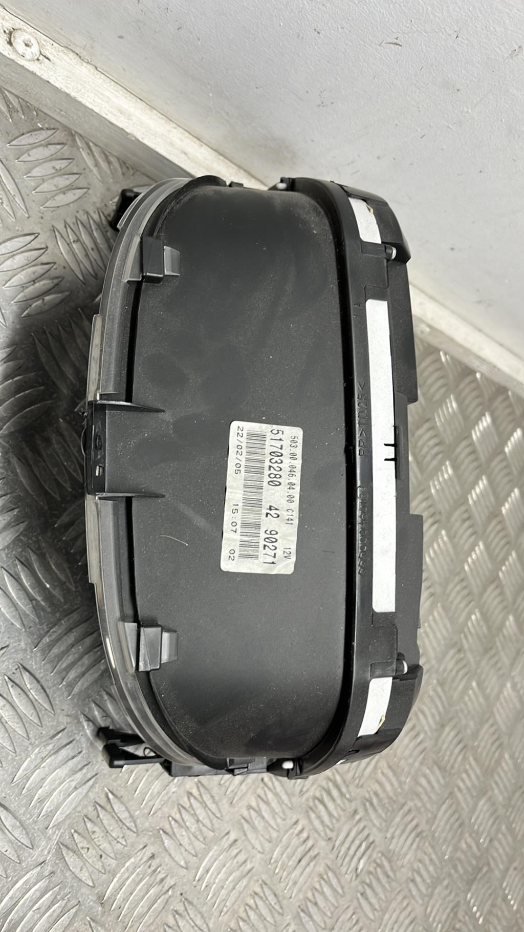 Compteur FIAT PUNTO 2 PHASE 2 Diesel - 1