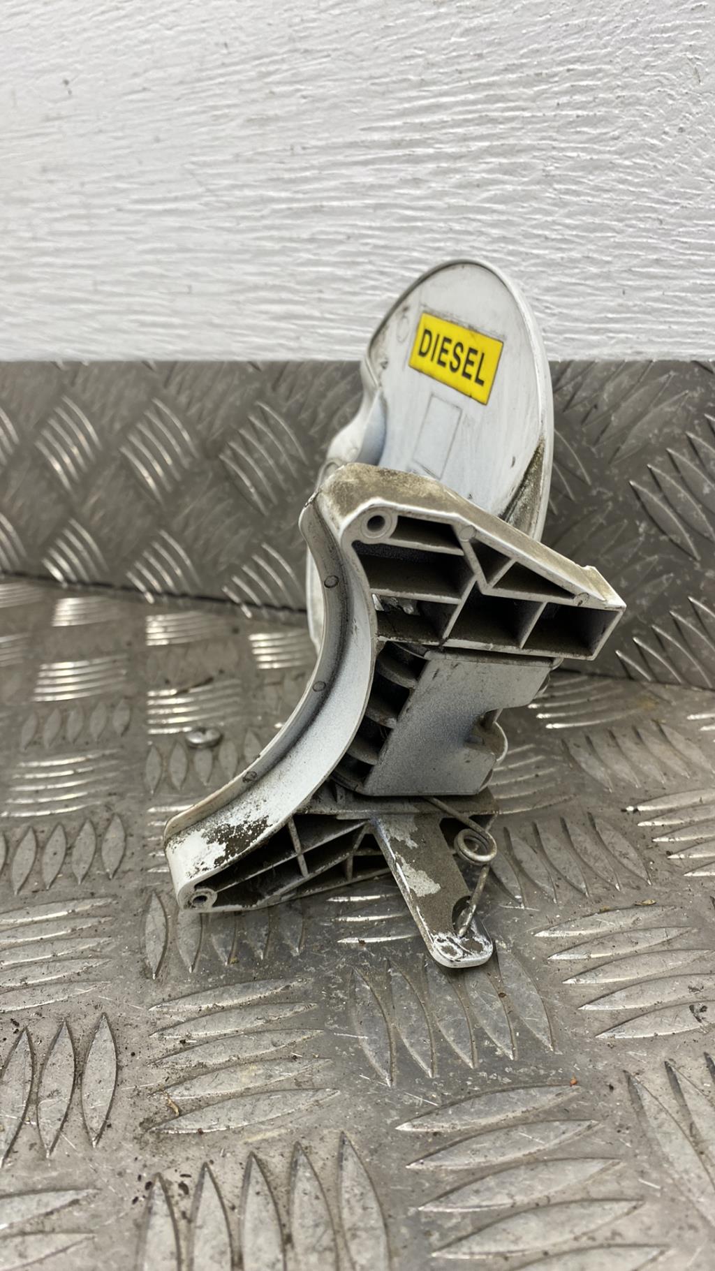 Trappe d'essence CITROEN C3 1 PHASE 2 Diesel - 1