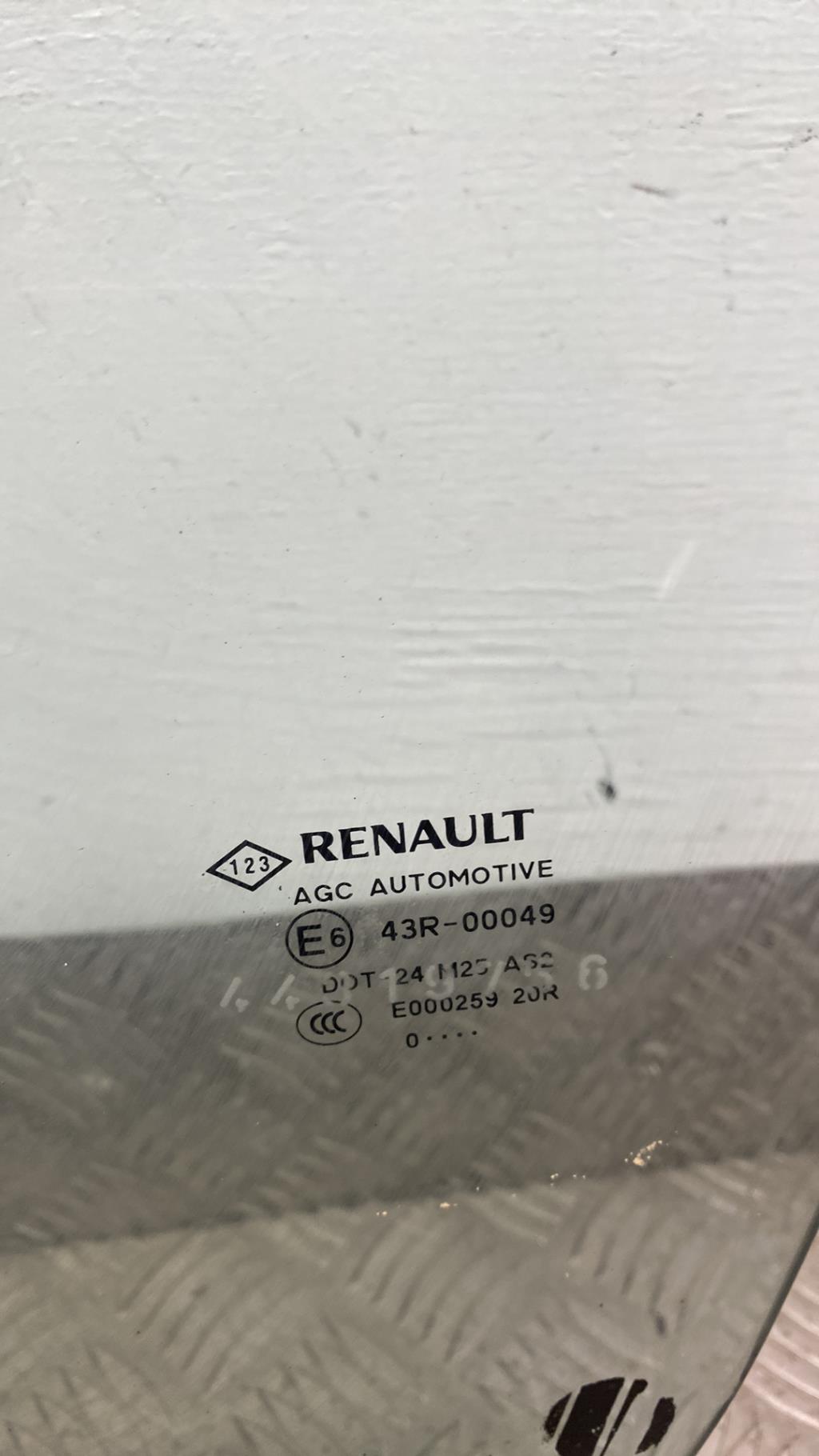 Vitre avant gauche RENAULT SCENIC 3 PHASE 1 Diesel - 1