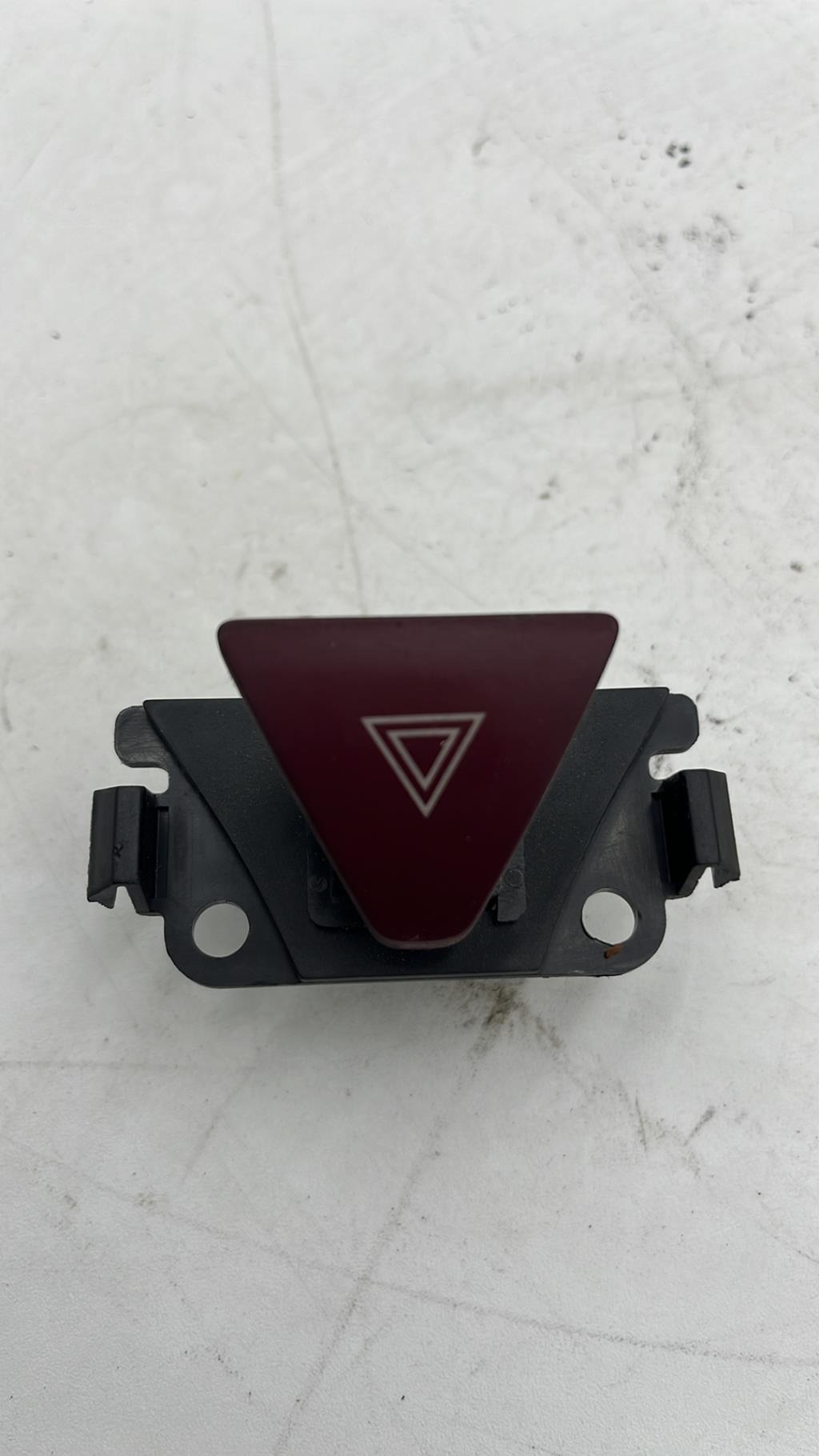Bouton de warning CITROEN C3 1 PHASE 2 Diesel - 1