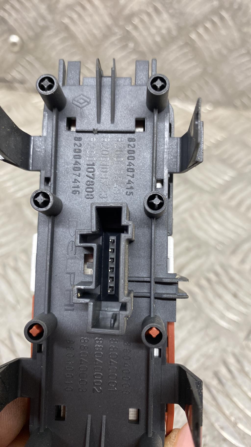 Bouton de warning RENAULT SCENIC 2 PHASE 2 Diesel - 1