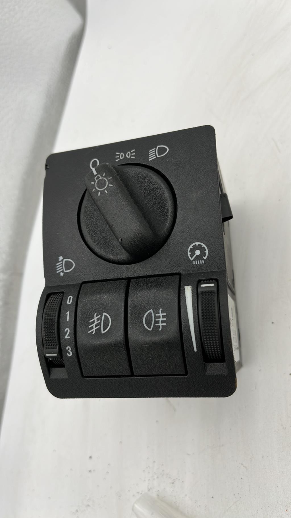 Commande de phare OPEL ZAFIRA A PHASE 2 Diesel - 1