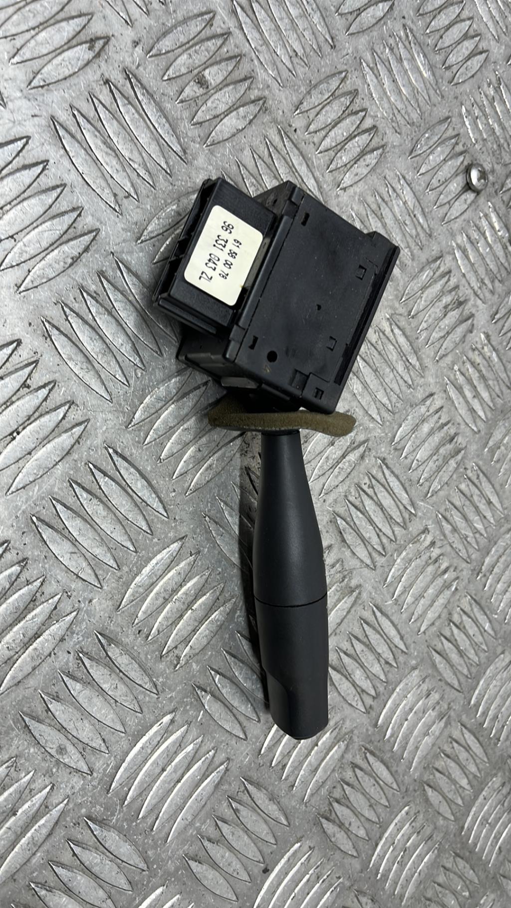 Commodo d'essuie glaces PEUGEOT 306 PHASE 2 Diesel - 1