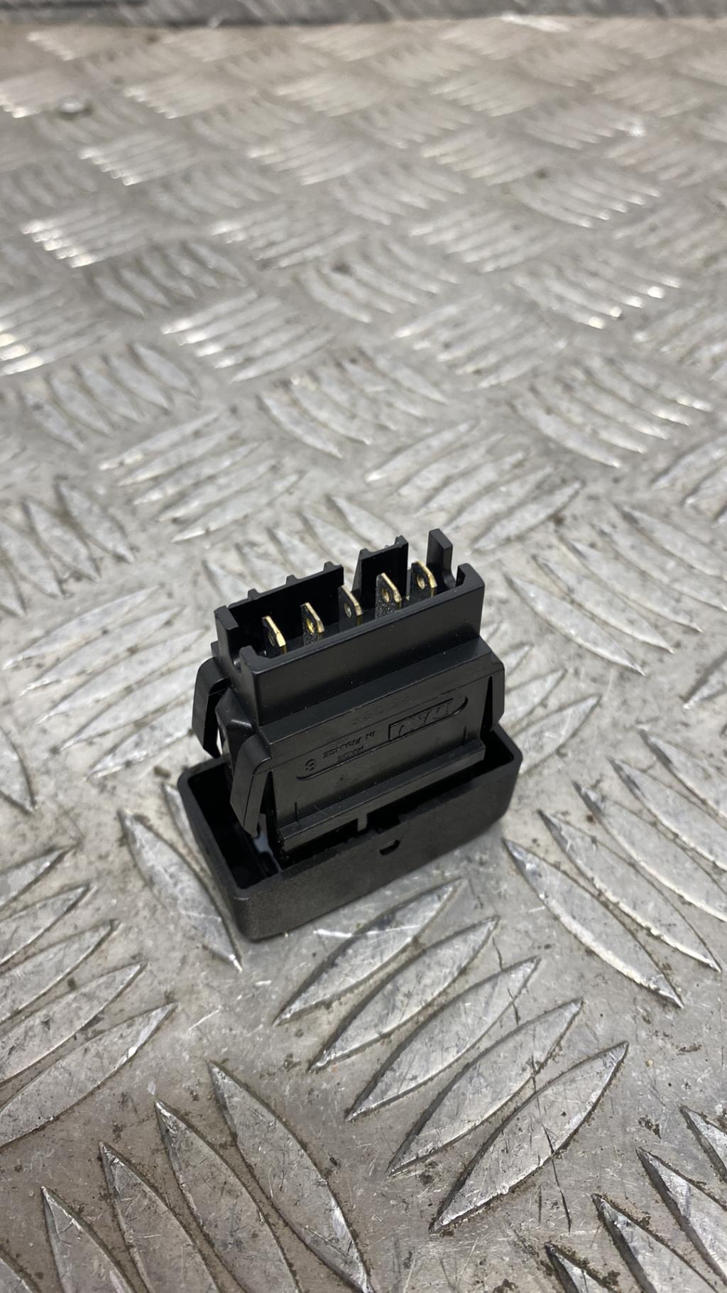 Bouton/Interrupteur RENAULT ESPACE 2 PHASE 1 Diesel - 1