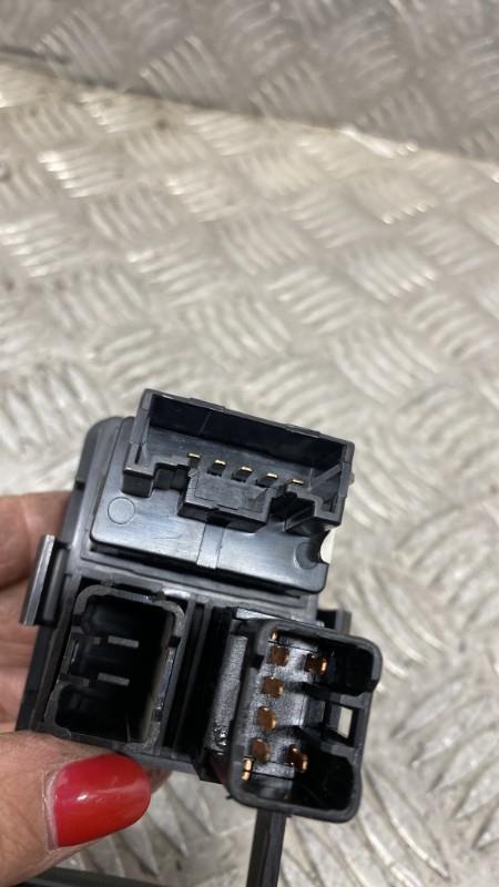 Bouton/Interrupteur KIA VENGA PHASE 1 Diesel - 1