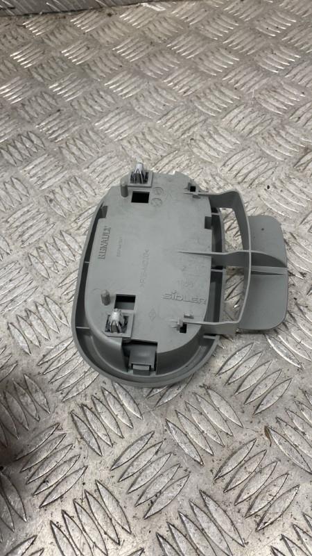 Eclairage de plafonnier RENAULT CLIO 2 PHASE 2 Essence - 1