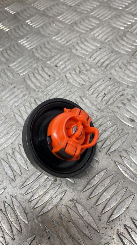 Bouchon de carburant CITROEN C4 1 PHASE 1 Diesel - 1
