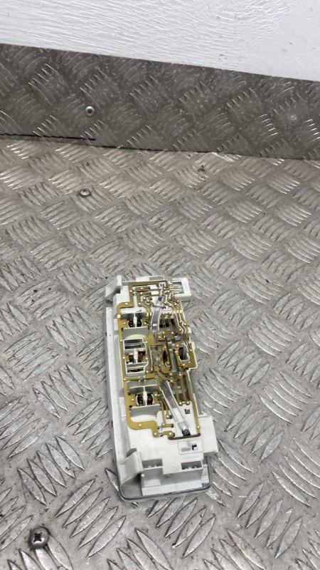 Eclairage de plafonnier RENAULT LAGUNA 3 PHASE 1 Diesel - 1