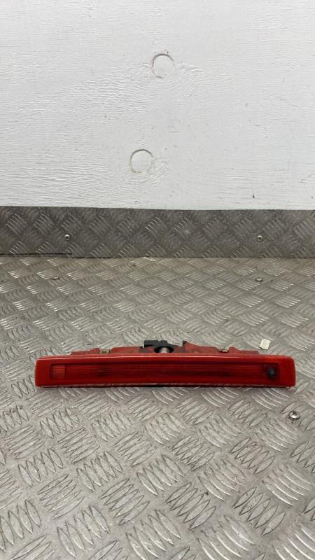 Feu arriere stop central RENAULT CLIO 3 PHASE 1 Diesel - 1