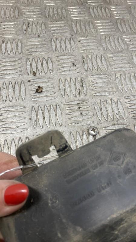 Grille de pare choc RENAULT CLIO 2  - 1