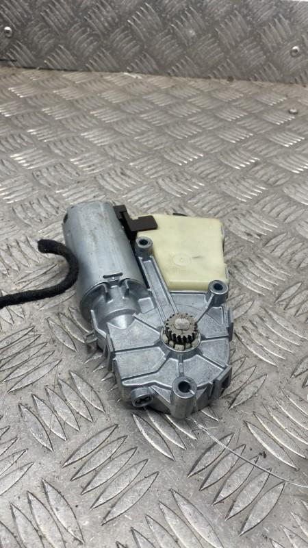 Moteur toit ouvrant AUDI A3 2 SPORTBACK PHASE 2 Diesel - 1