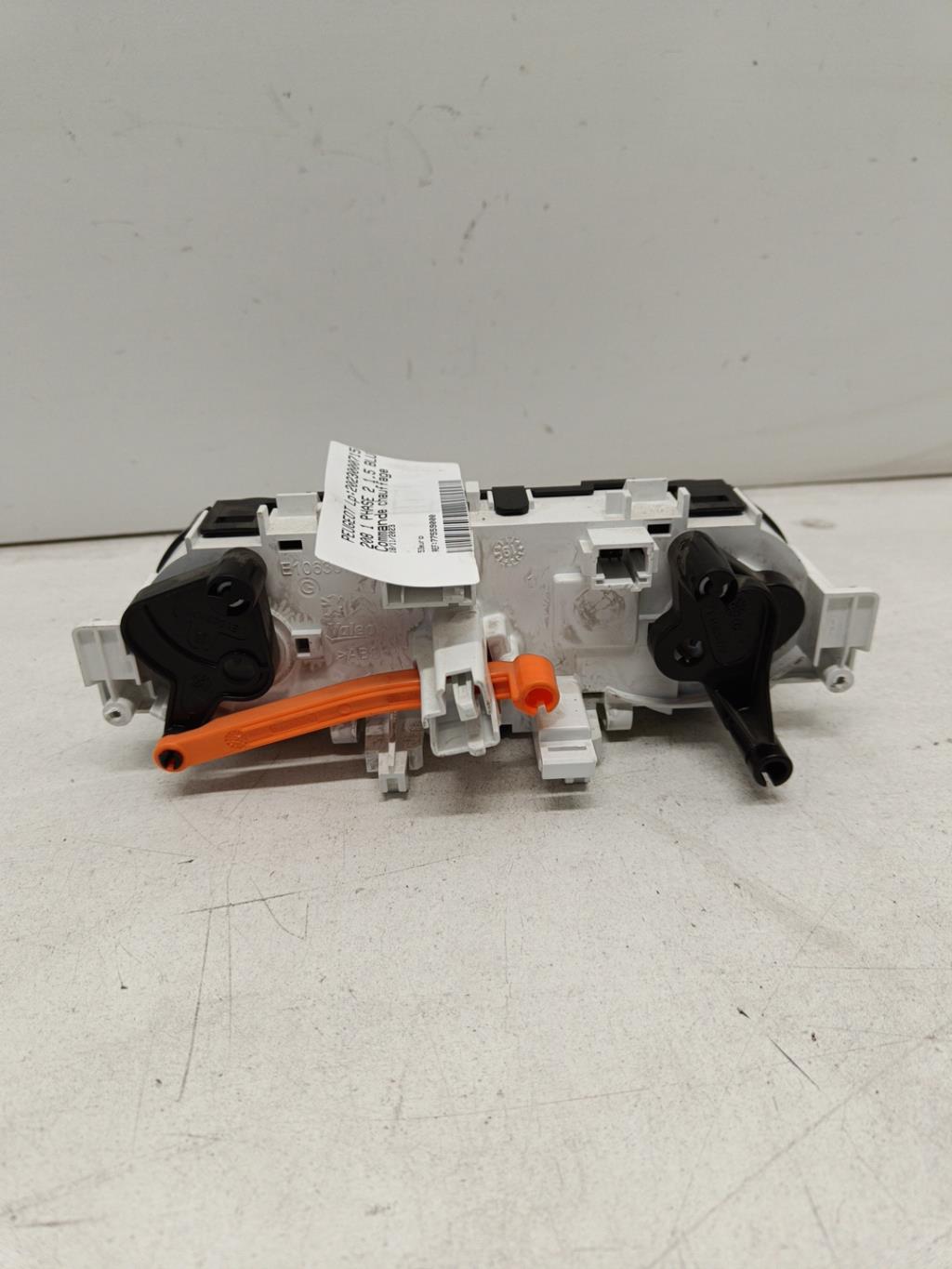 Commande chauffage PEUGEOT 208 1 PHASE 2 Diesel - 1