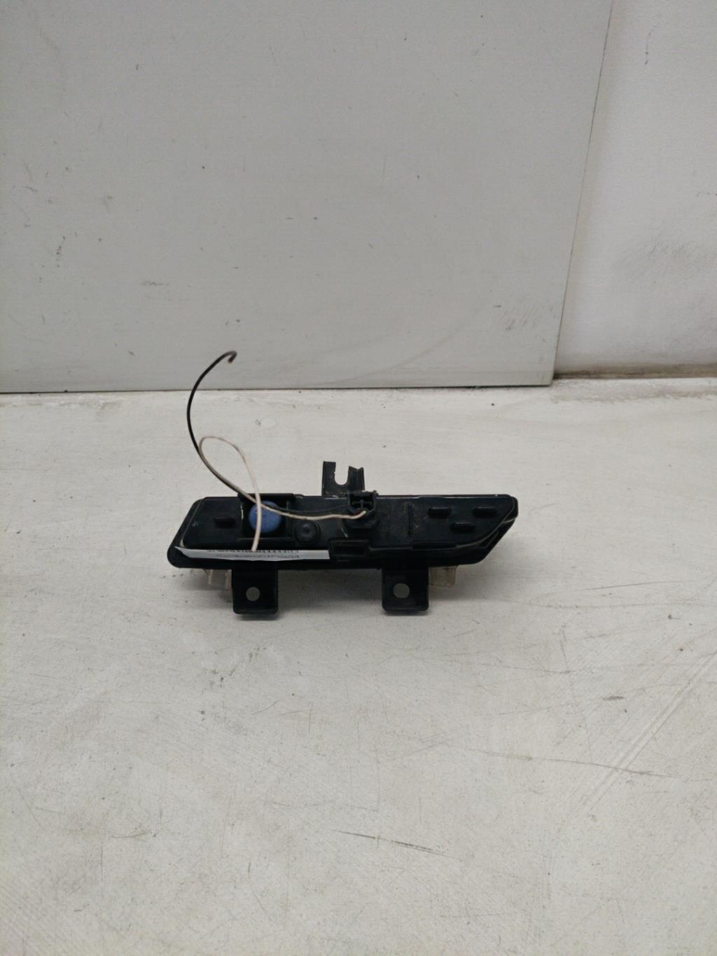 Feu diurne avant droit RENAULT CLIO 4 PHASE 1 Diesel - 1