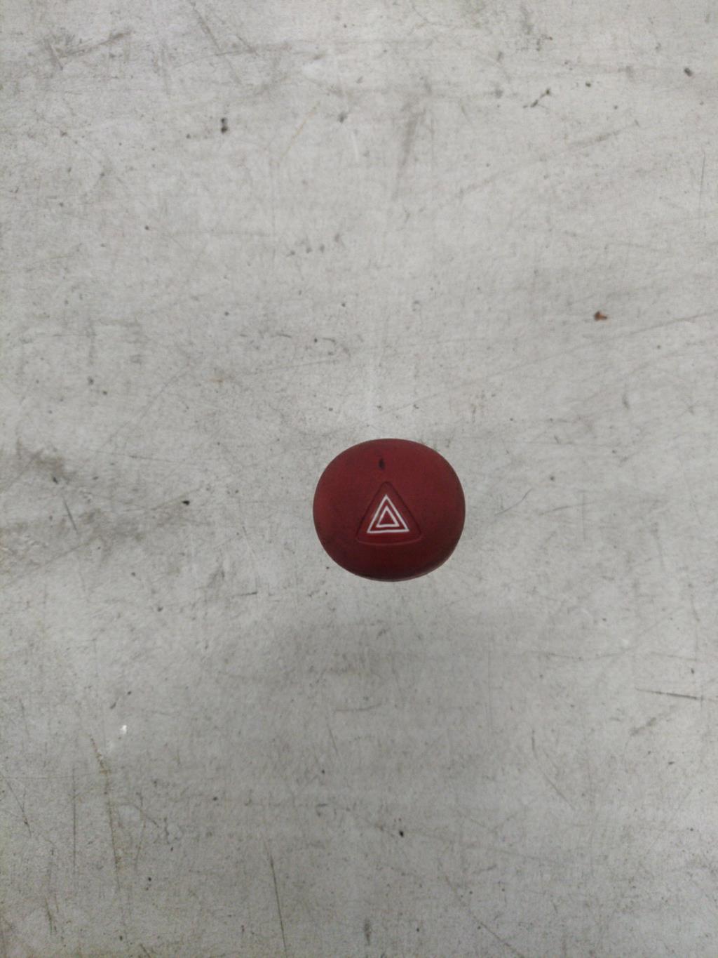Bouton de warning RENAULT TWINGO 1 PHASE 3 Essence - 1