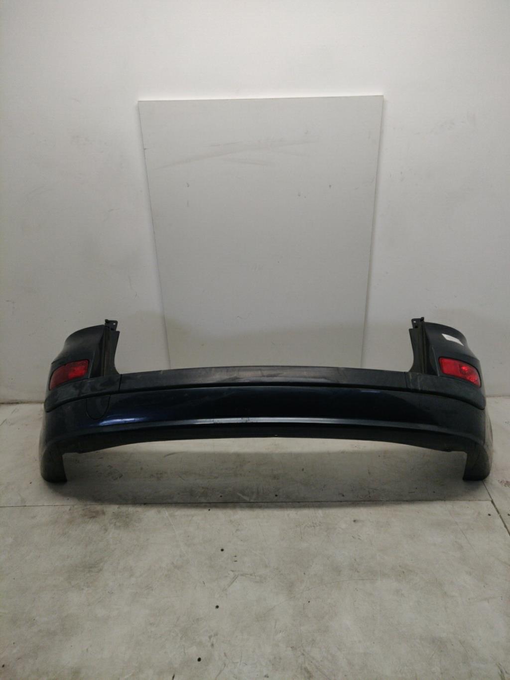 Pare choc arriere RENAULT CLIO 3 PHASE 1 BREAK Diesel - 1
