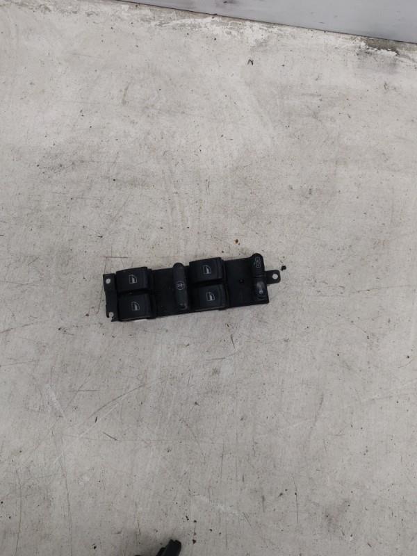 Bouton/Interrupteur VOLKSWAGEN GOLF 4 Essence - 1