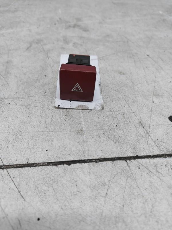 Bouton de warning CITROEN BERLINGO 2 PHASE 3 Diesel - 1