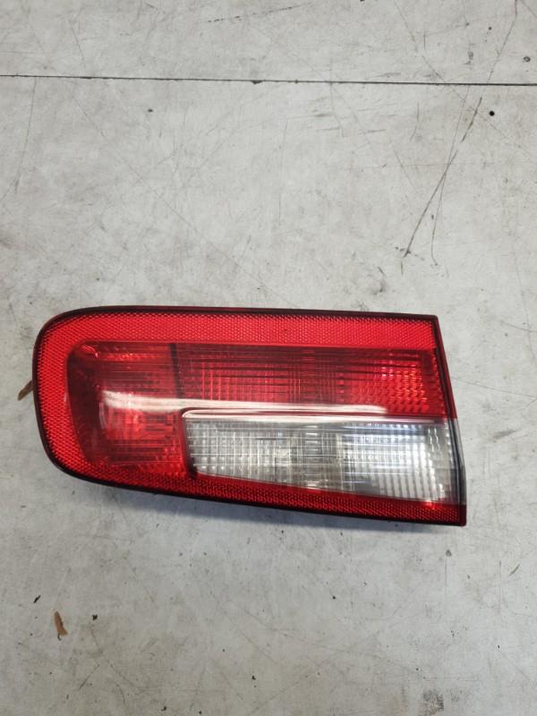 Feu arriere secondaire gauche (feux) RENAULT LAGUNA 2 PHASE 1 Diesel - 1