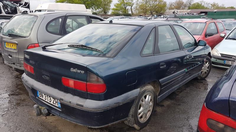 Image Feu arriere secondaire droit (feux) - RENAULT SAFRANE