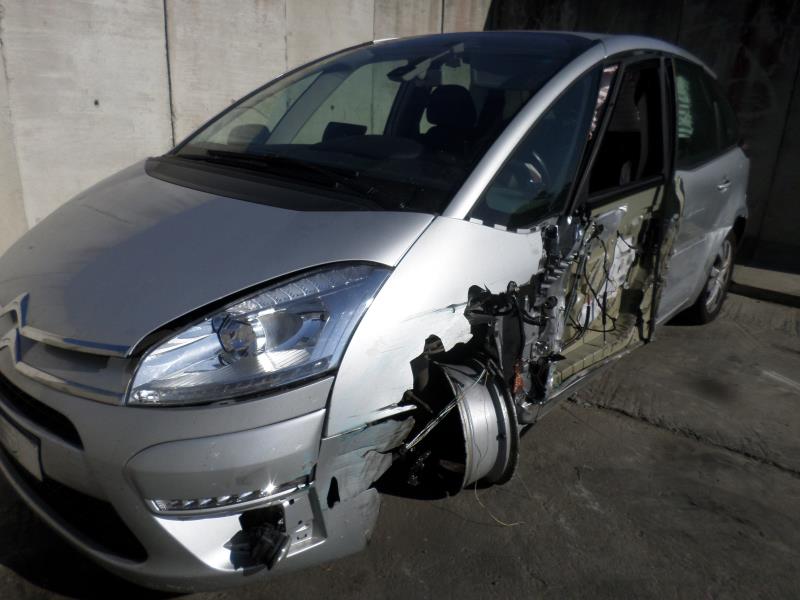 Image Feu diurne avant gauche - CITROEN C4 PICASSO 1