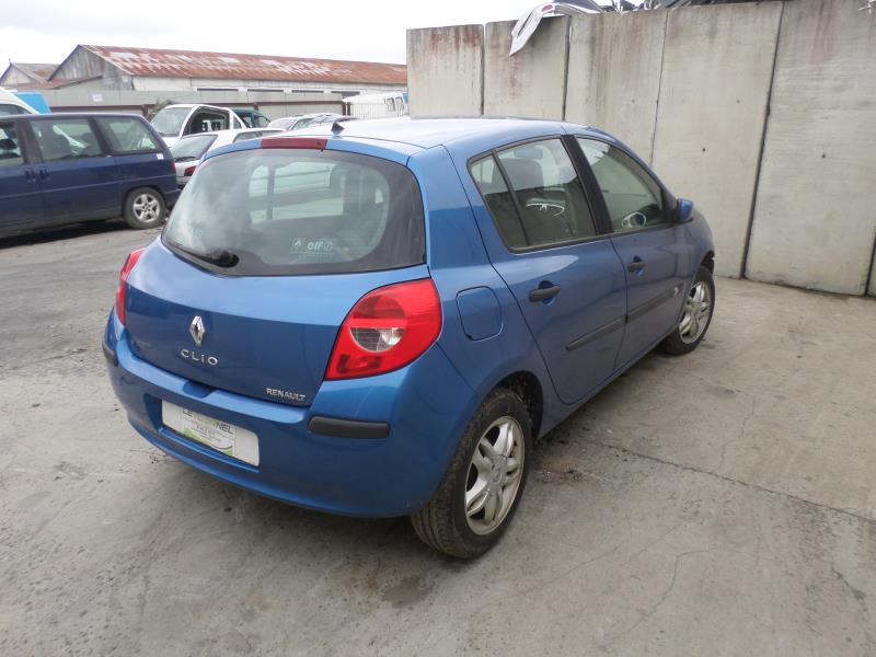 Image Feu arriere principal droit (feux) - RENAULT CLIO 3
