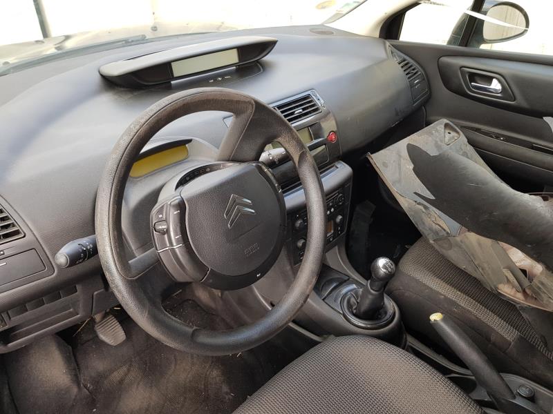 Image Feu arriere principal gauche (feux) - CITROEN C4 1