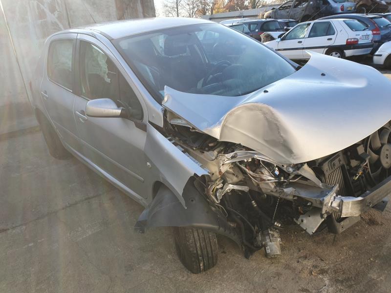Image Feu arriere principal droit (feux) - PEUGEOT 307
