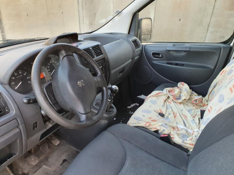 Image Anti brouillard droit (feux) - PEUGEOT EXPERT 2